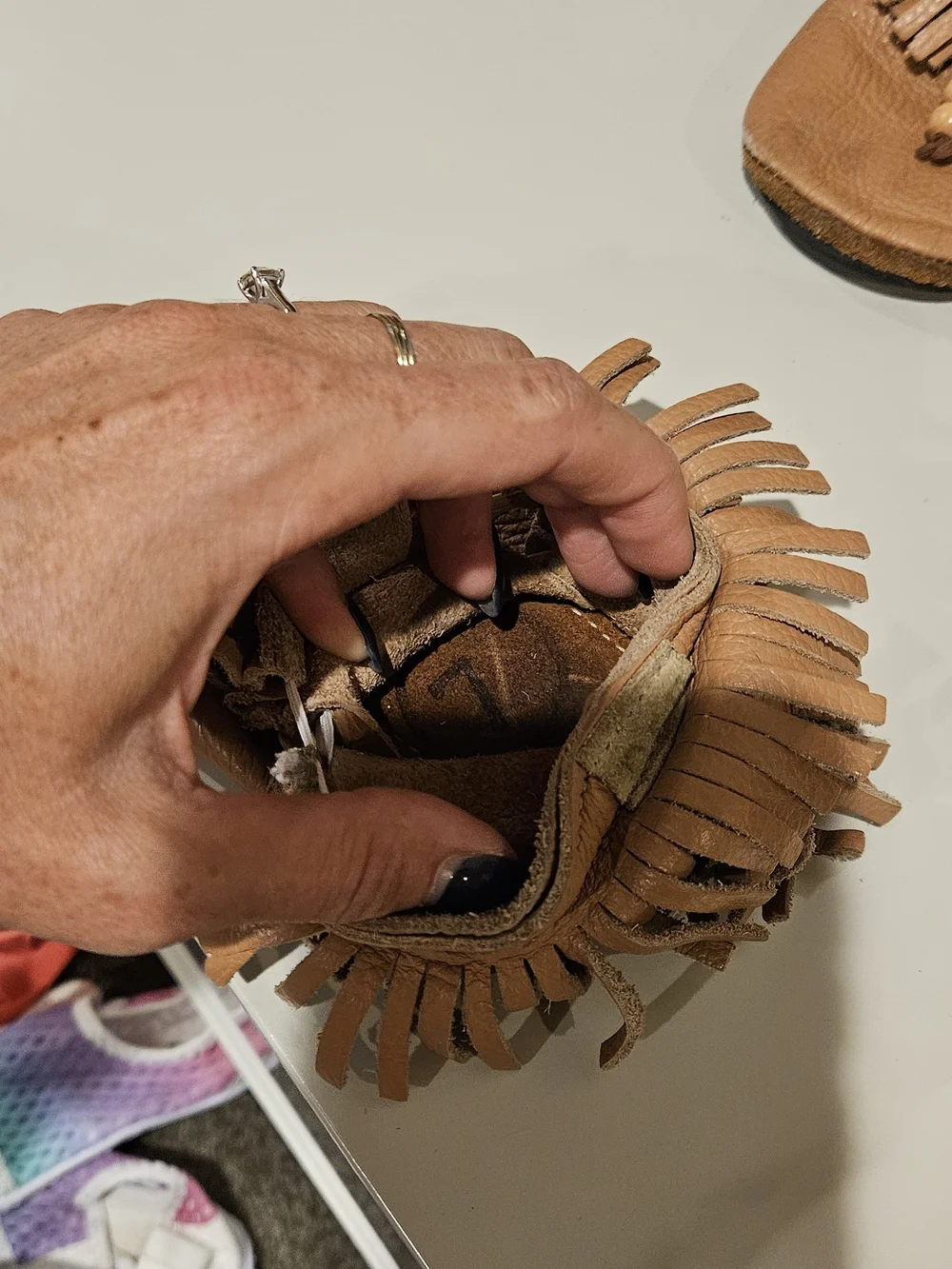 D&F toddler Tan Fringe Moccasin Shoes